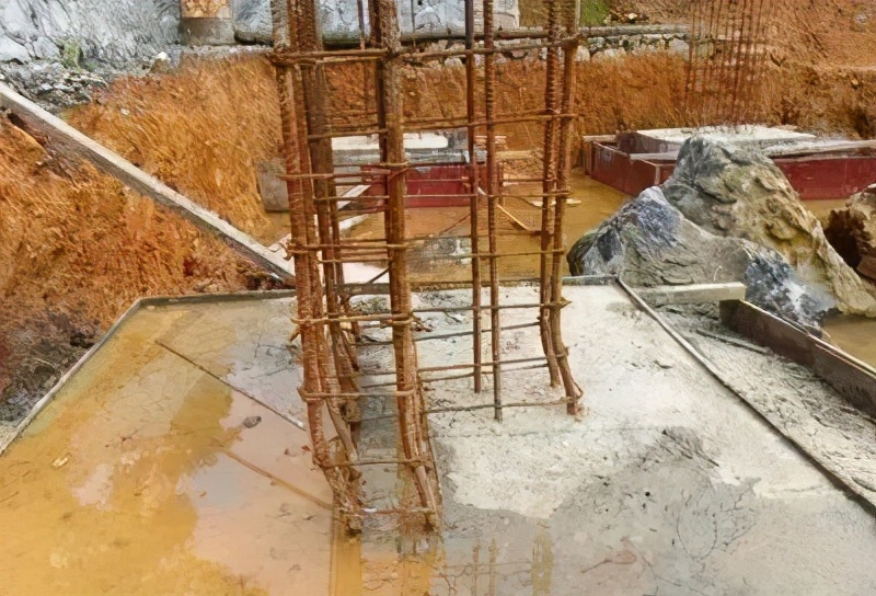 钢筋偏位按1:6校正是什么意思,钢筋偏位最佳治疗方法