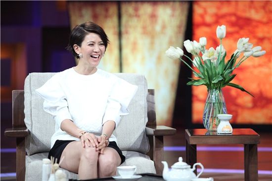 袁咏仪张智霖张靓仪,靓靓袁咏仪绝代双骄