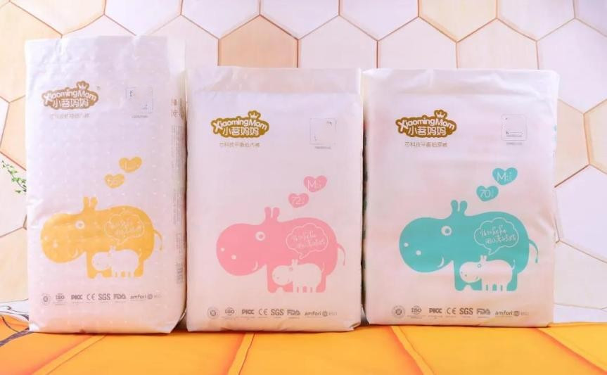 当妈不易，有了小茗妈妈纸尿裤，轻松带娃不是梦