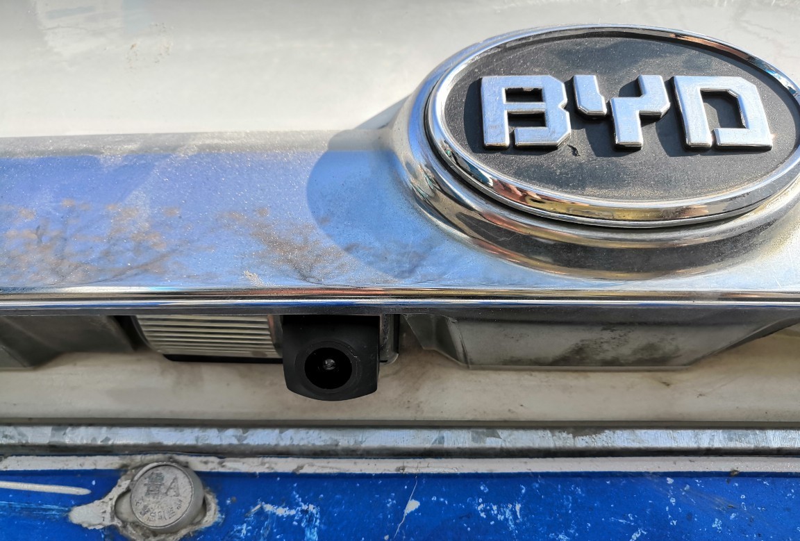 老款比亚迪F3导航是12V还是24V,比亚迪f3大屏导航怎么换