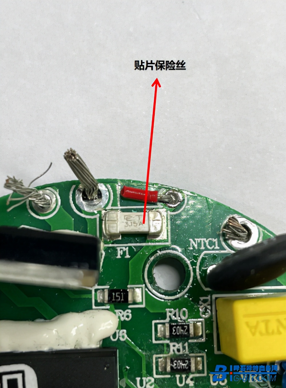 徕芬吹风机磁吸底座拆解,徕芬吹风机马达拆解