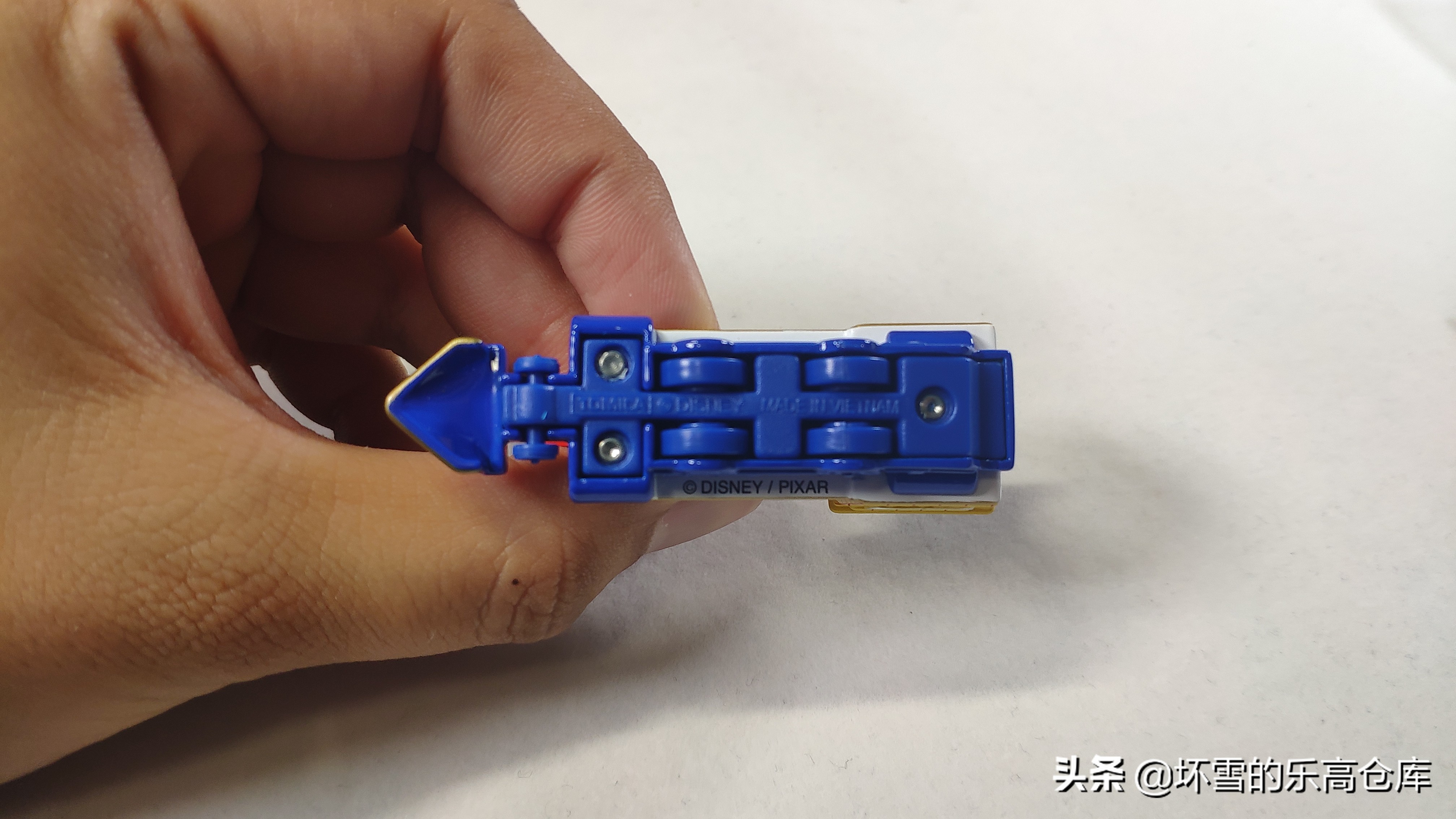 多美卡赛车总动员玩具测评,玩具总动员小兵人玩具开箱