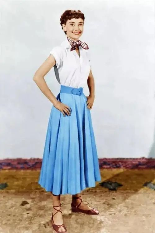 赫本迷笛裙,奥黛丽赫本经典小伞裙