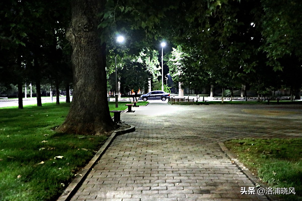 北京第二外国语学院风景,北京第二外国语学院分析