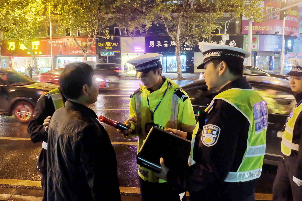 案中案，醉酒驾驶后被敲诈勒索，王律师教你如何合法合理维权