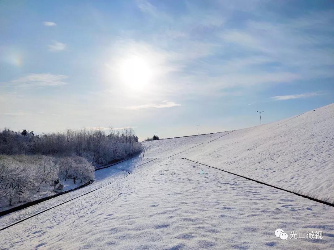 替你“打卡”！疫情中的光山雪景