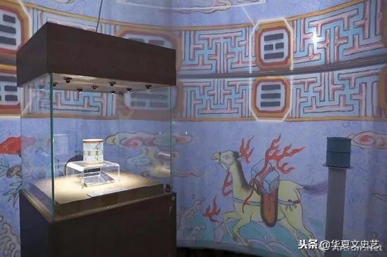 2018年拍卖的乾隆炉钧釉瓷器,近年拍卖乾隆珐琅描金瓷器价格