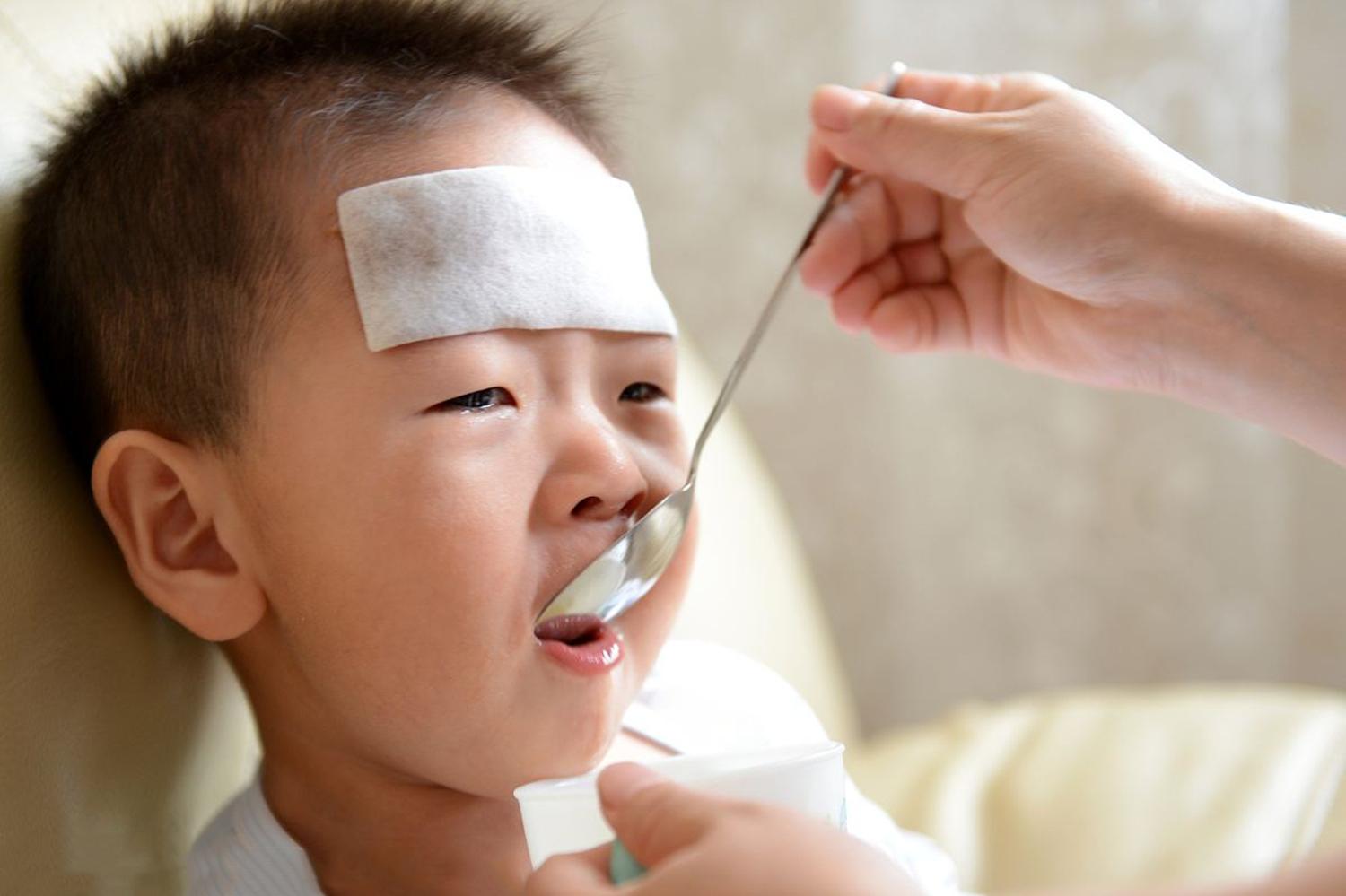 小孩脾胃虚弱厌食不吃饭怎么办,孩子脾胃虚弱长期厌食怎么办