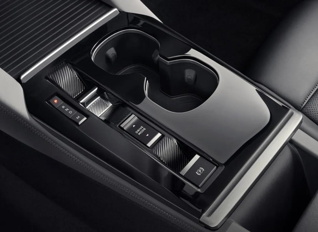 雪铁龙凡尔赛c5x是扭力梁吗,法系车凡尔赛c5x试驾感受