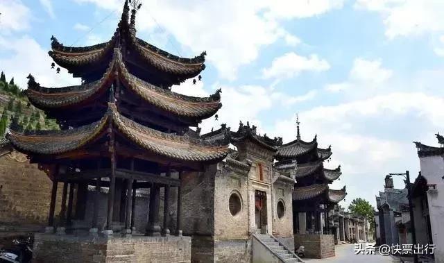 走遍所有古镇,走遍中国最美的十个城市