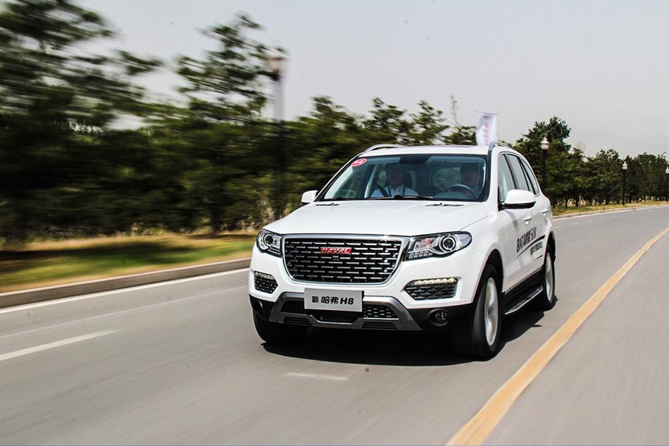 成于产品败于定价,哈弗H8应该是长城目前为止,最成功的试水