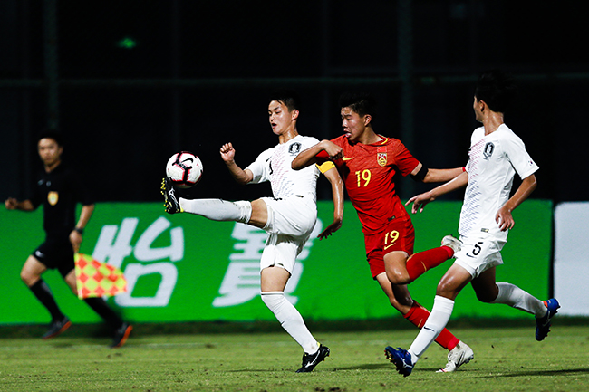 05后承载中国足球青训崛起重任，多踢优质比赛才能飞得更高