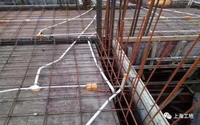 家装水电施工灯线怎么预埋,砖混结构水电预埋怎么施工