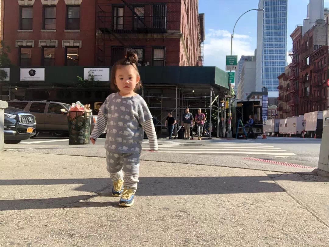 像陈冠希的孩子,像陈冠希的网红小孩