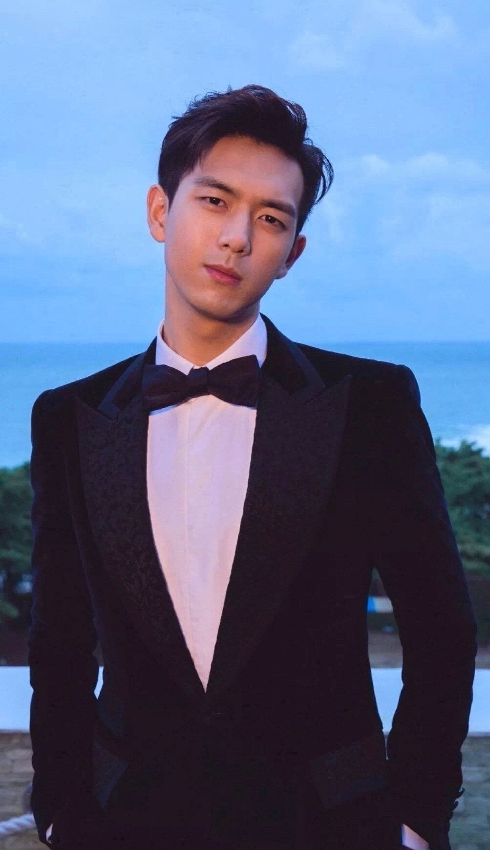 肖战白敬亭身高,肖战和白敬亭身高