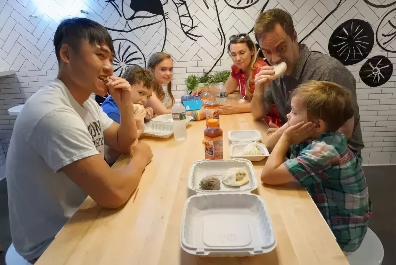 把包子铺开在哈佛门口，几周销售破2亿，这是卖包子不是卖金砖？