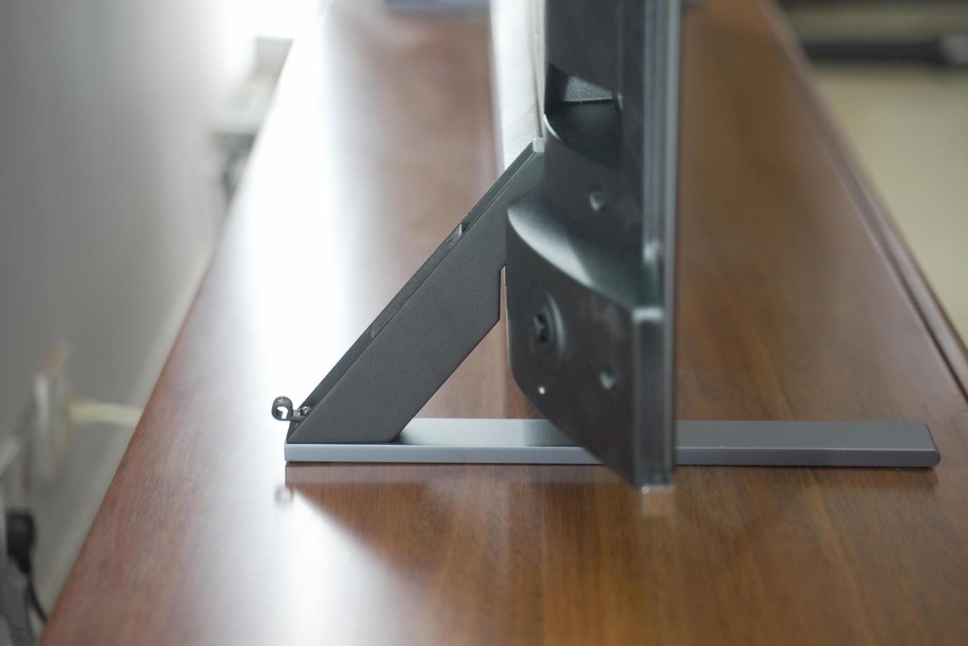 BR火箭炮,音质独一家——146岁东芝带来轻奢品质OLED电视X8900KF