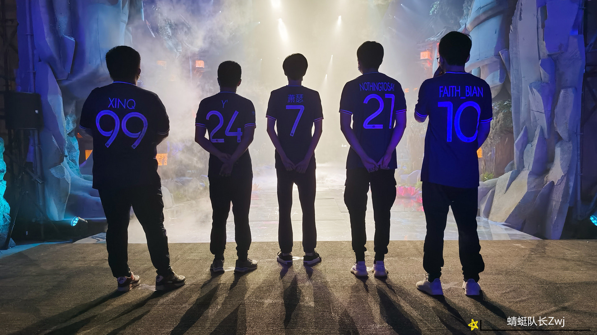 Dota2：xiao8为何要踢老鸡？当事人回忆：年轻时说了不该说的话