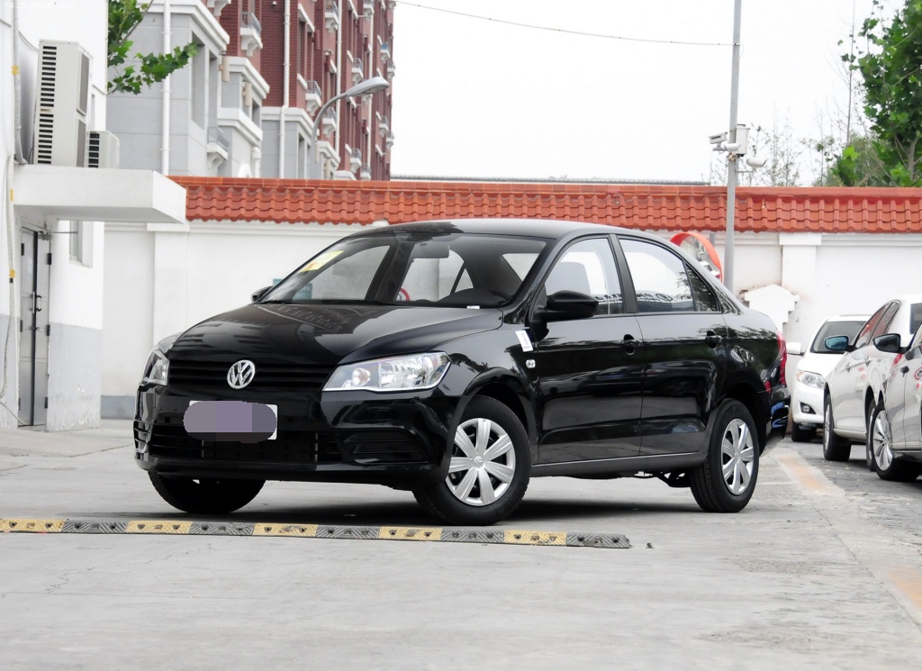 新手平民二手车推荐哪款车好开,几万块二手车买什么品牌好