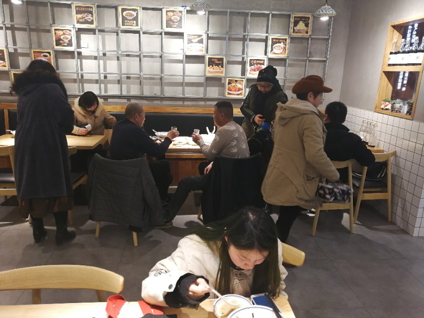 王全兴滋补鸡血汤大学路航海路店,王全兴鸡血汤周口育新街店视频