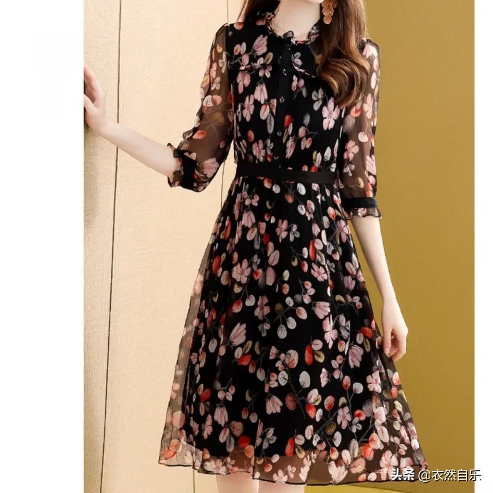 重磅桑蚕丝连衣裙显气质优雅,桑蚕丝连衣裙质感优雅