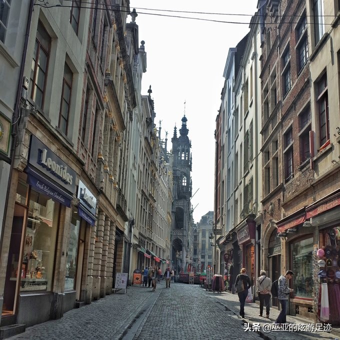 琚獕涓烘娲查閮界殑甯冮瞾濉炲皵 (娆ф床棣栭兘甯冮瞾濉炲皵)