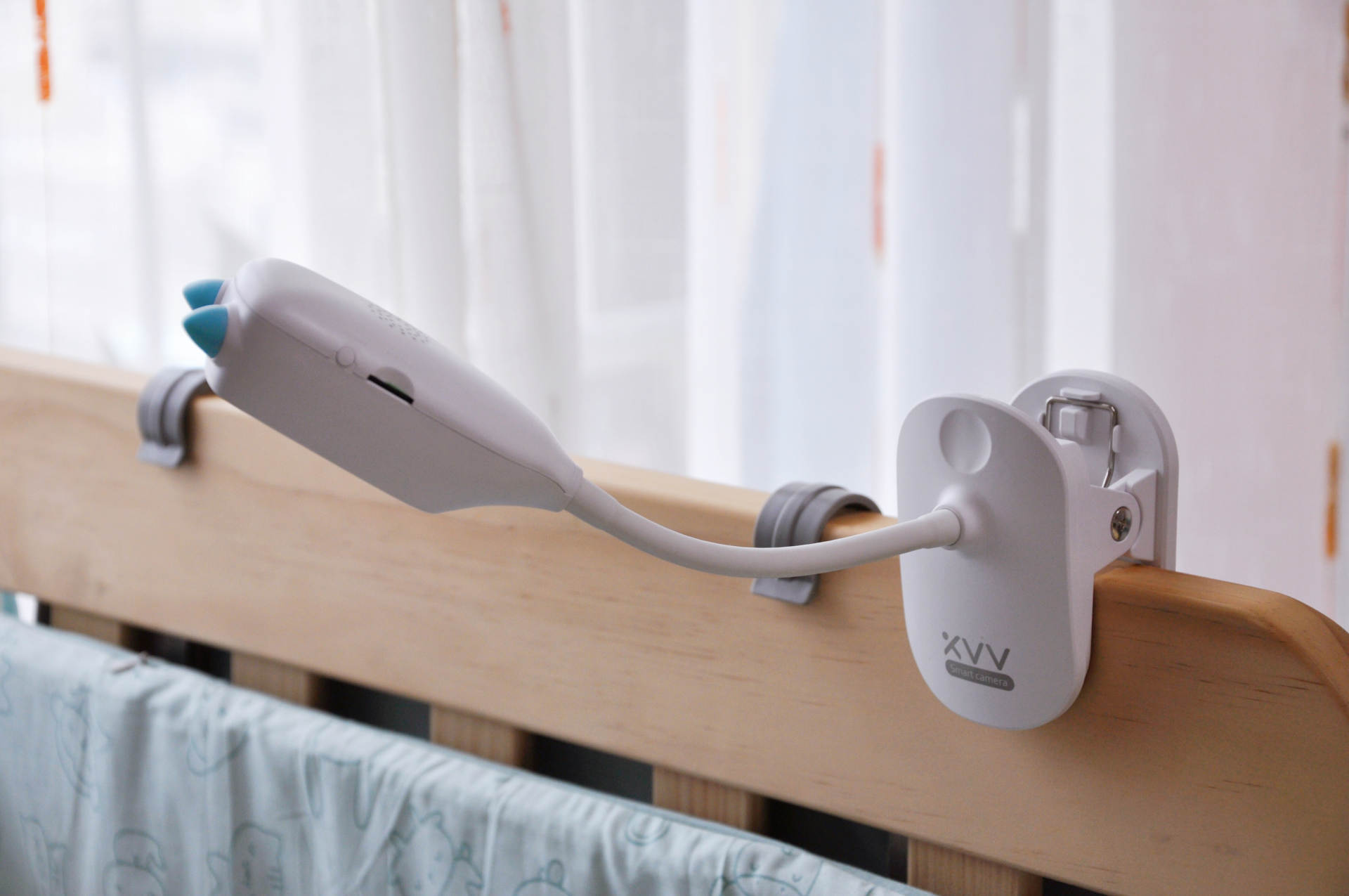 帮你随时随地、无时无刻的陪在宝宝左右，xiaovv婴儿监护器