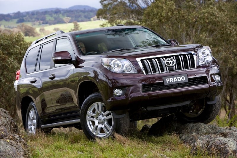 普拉多27爬坡怎么样,普拉多27和4000开起来感受