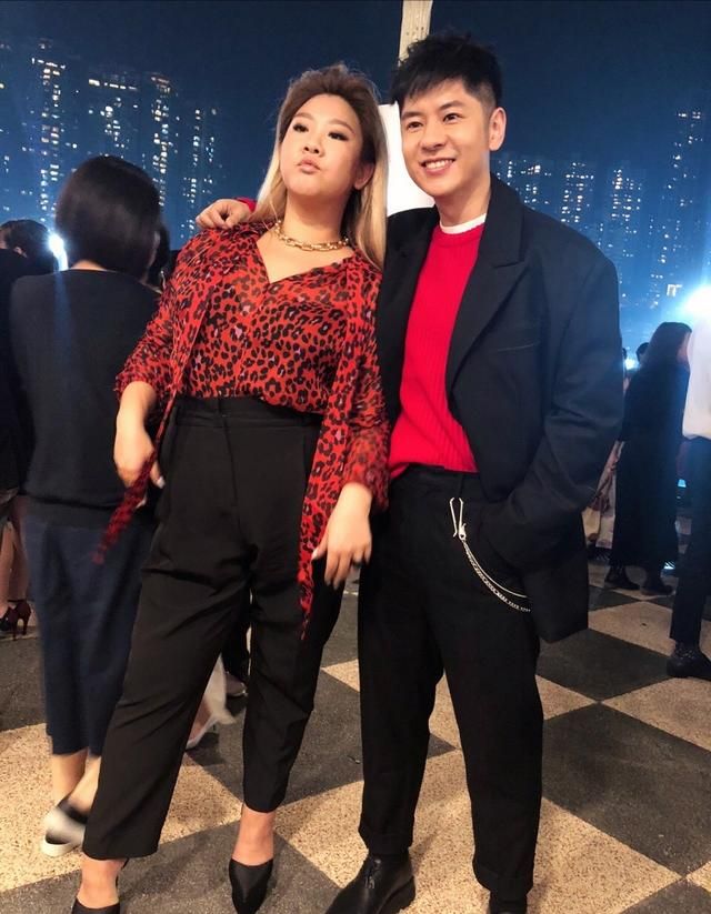 180斤的郑欣宜胖到辣眼睛,郑欣宜穿衣服打扮图片