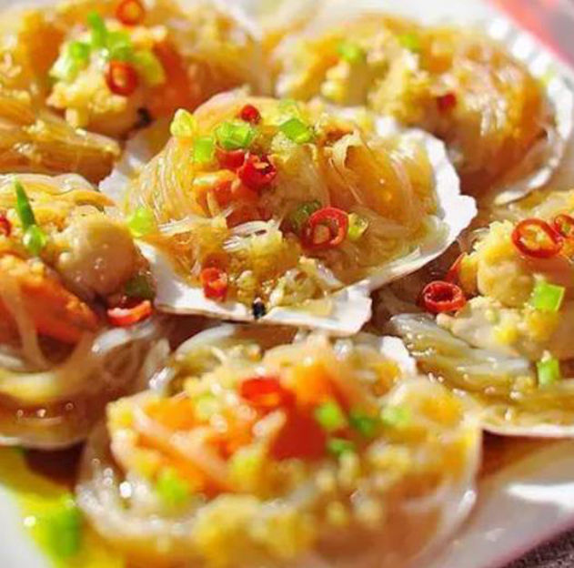 蒜蓉扇贝青虾粉丝,扇贝肉炒虾仁的家常做法