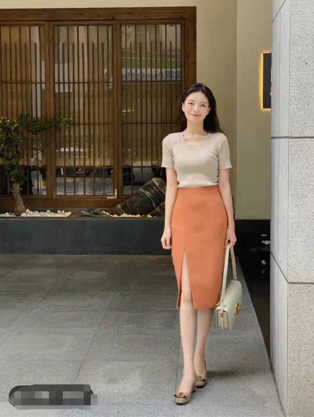 时尚搭配女人味十足,知性优雅女人味高档女装搭配