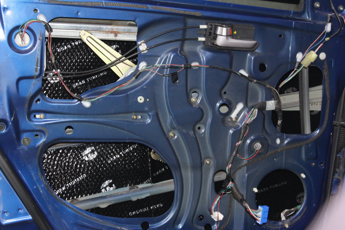 铃木天语前后门升级摩雷玛仕舞二代网红音响套装，8个喇叭真带劲