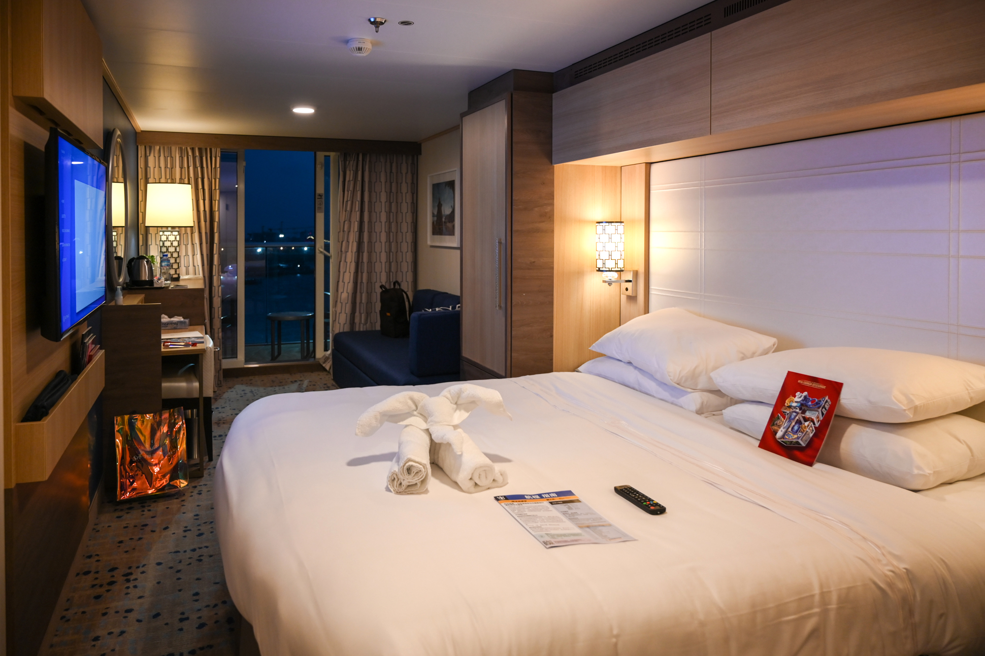 适合老年人乘坐的邮轮,70岁的老人完全可以乘邮轮旅行