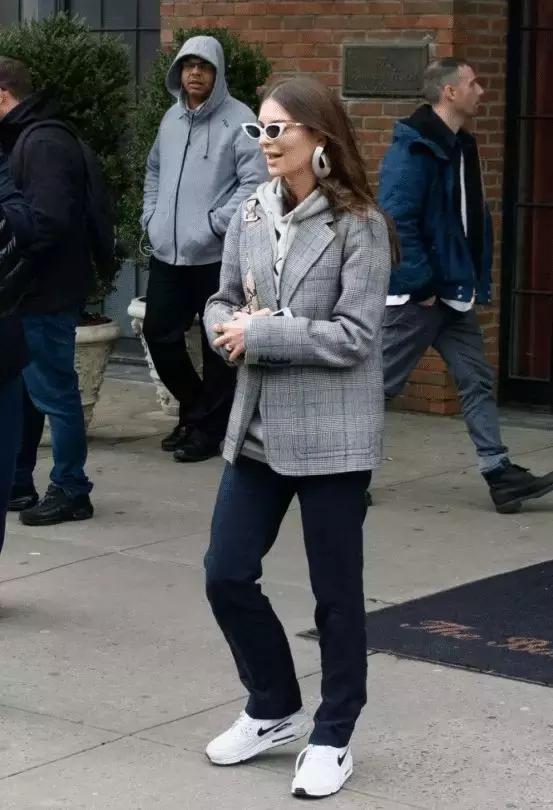 小白鞋的三大忌,穿小白鞋有什么风水说法吗