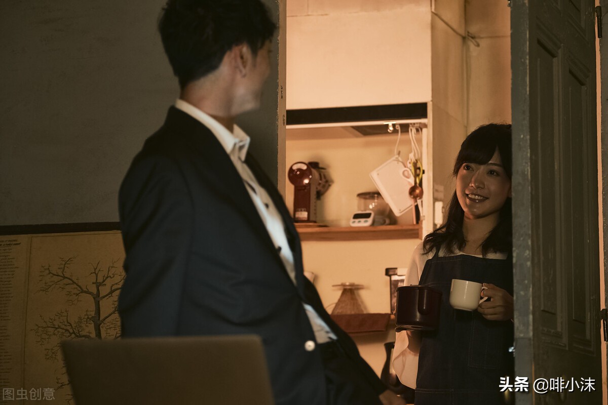 和大厂年入百万的销售聊了一小时，我有些悟了