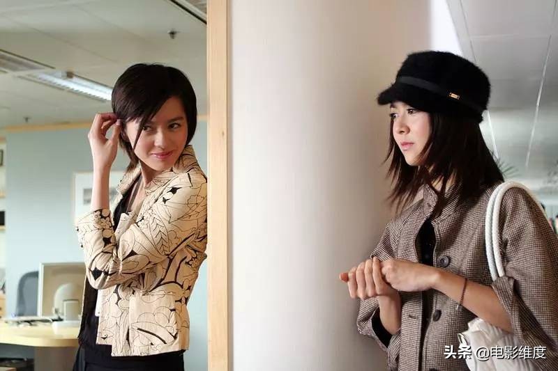 44岁梁咏琪晒和女儿照片 (梁咏琪怎样认识西班牙老公)