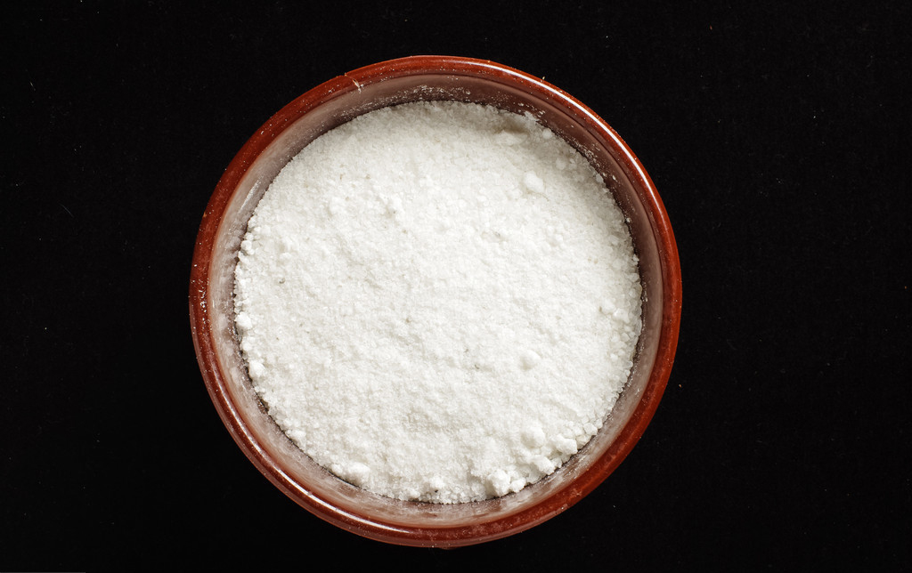 在家如何腌咸鸭蛋视频教学,大粒盐腌咸鸭蛋的方法