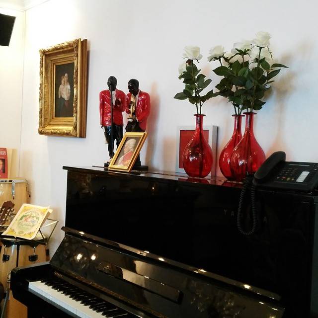 全球首家失忆小镇，所有居民都忘了自己是谁、来自哪里….