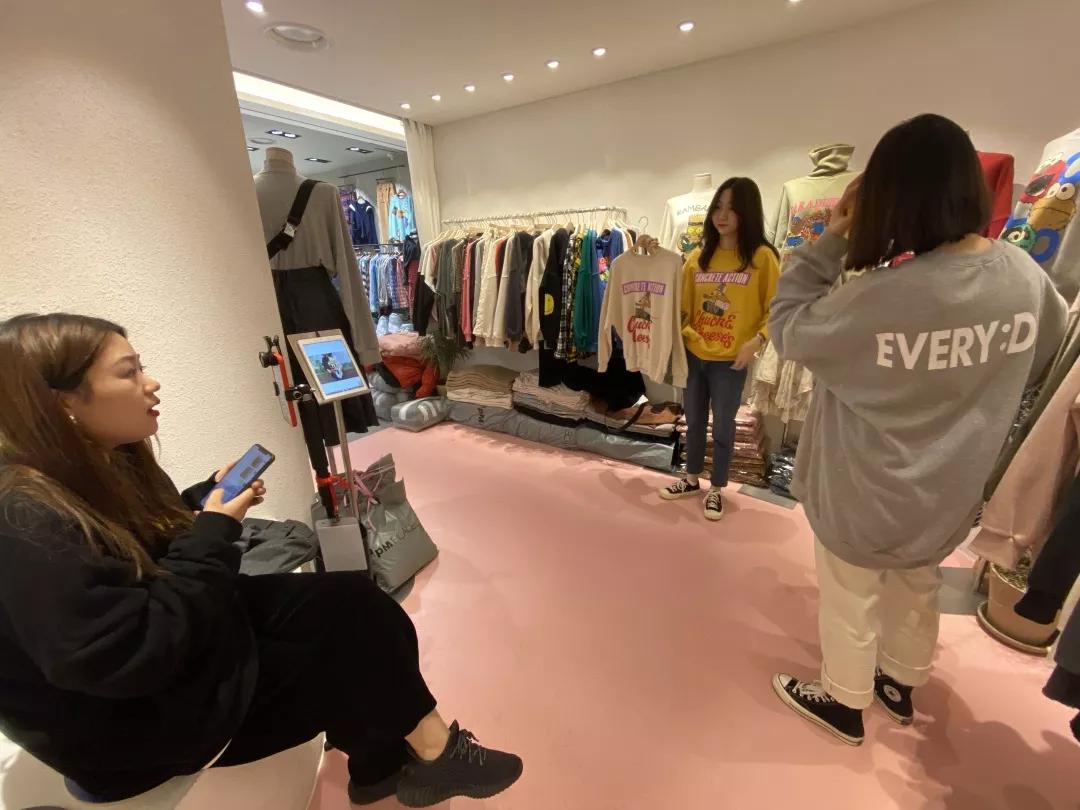 韩国东大门带货主播,韩国东大门服装买手