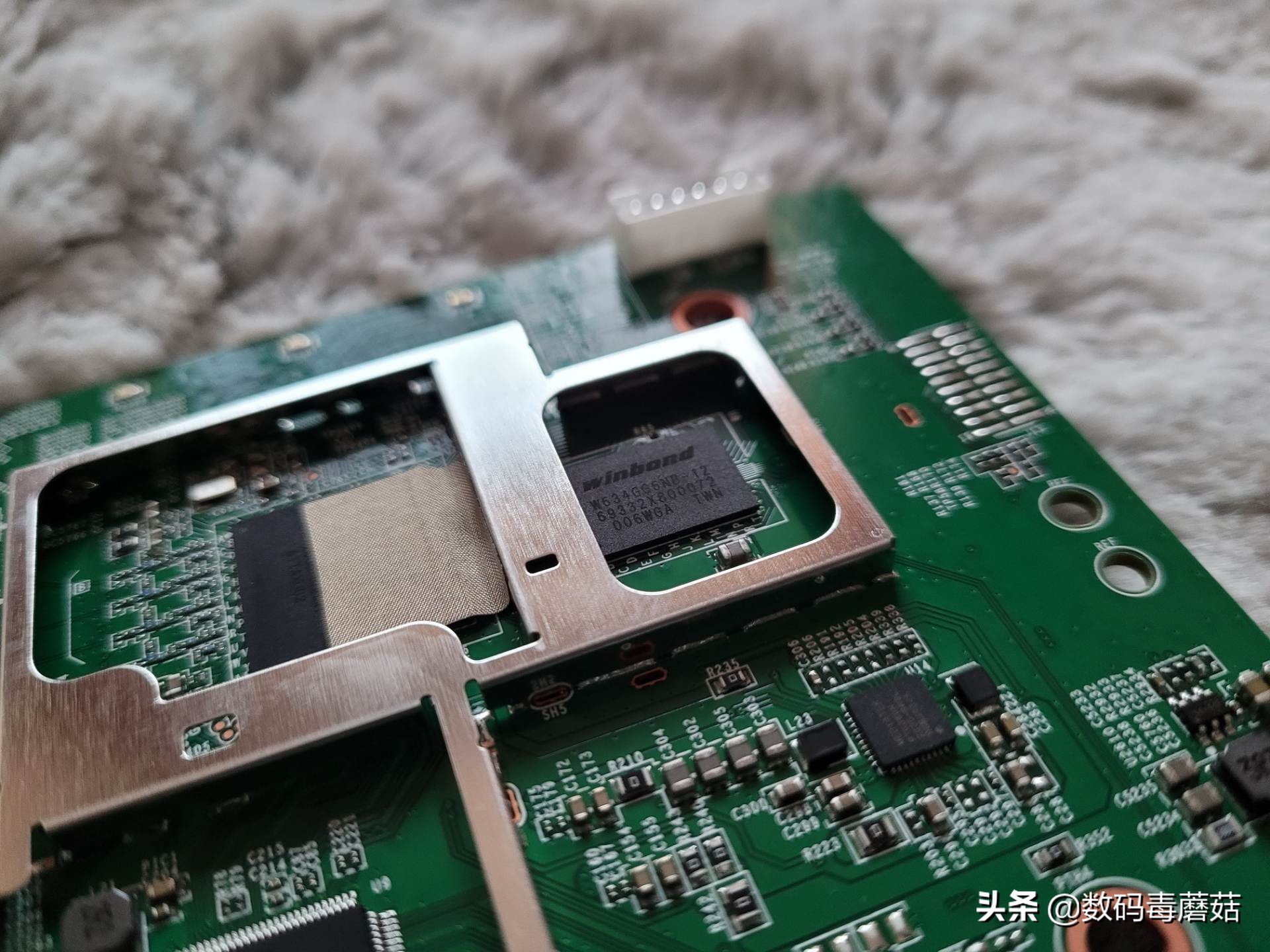 领势3500路由器评测,领势路由器拆解