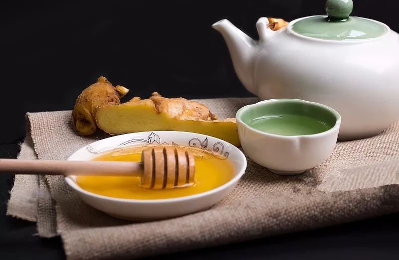 酒后头痛呕吐,为什么酒后头痛