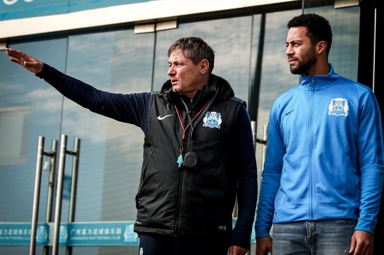 斯托伊科维奇广州富力两翼齐飞,斯托伊科维奇回中国