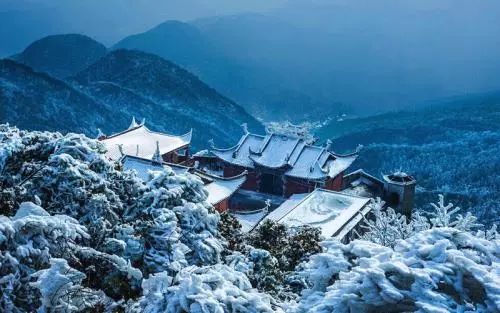 华蓥山最高海拔多少,华蓥山在四川算大的吗