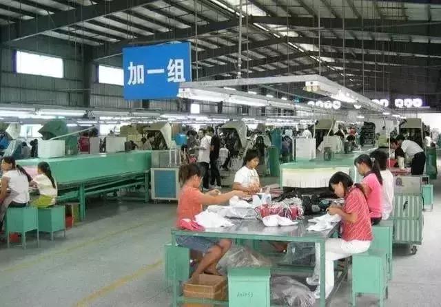 耐克阿迪去越南建厂,耐克为什么把加工厂搬到了越南
