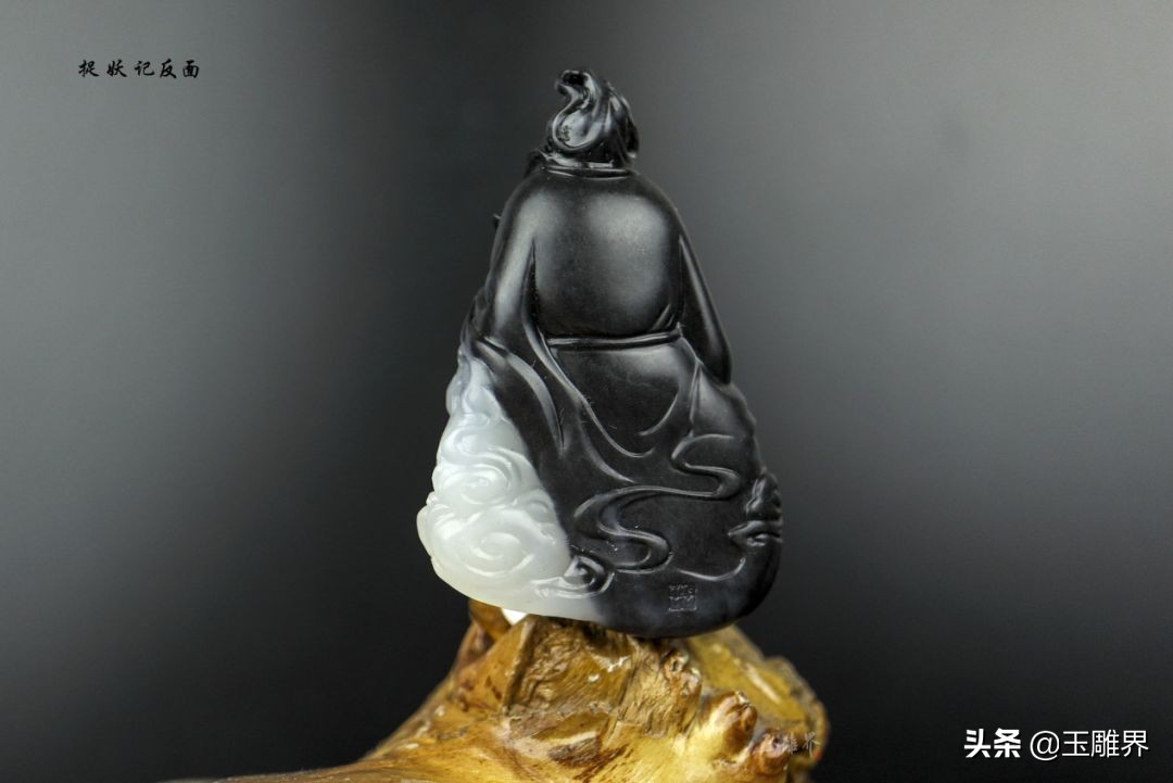 最漂亮的和田青花料,和田玉青花人物巧雕