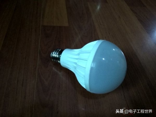 diy50000流明led灯教程,如何制作便携式led灯
