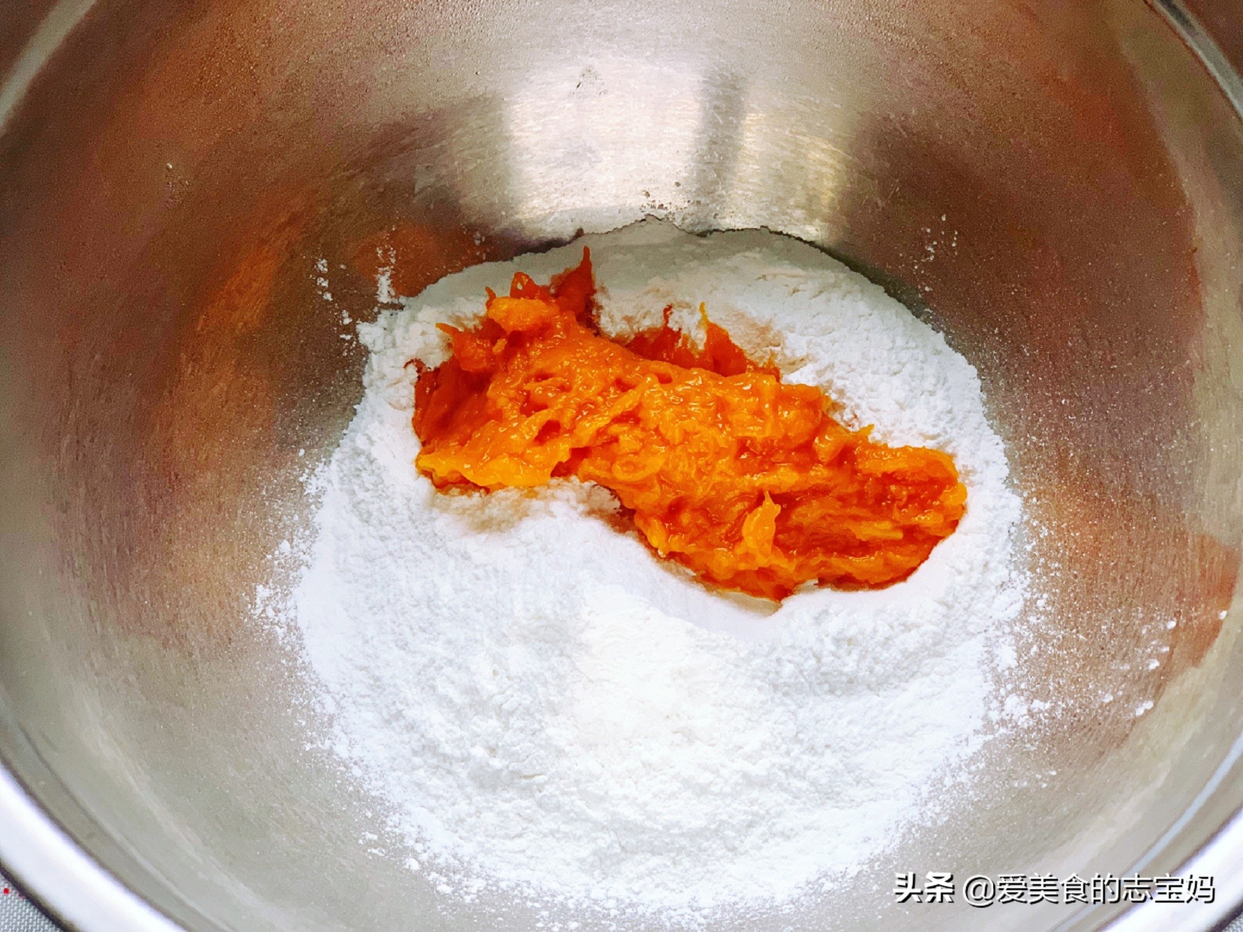 汤圆这样做外皮酥脆内里软糯拉丝,自制汤圆放冰箱开裂了怎么办