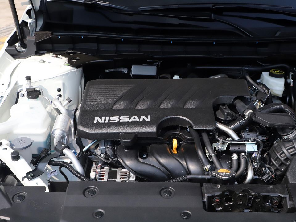 买09年的天籁公爵还是17年的天籁,当年天籁公爵多少钱