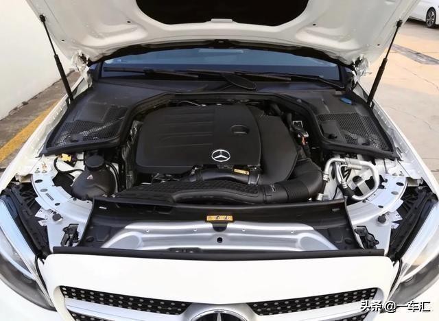 奔驰旅行车c200老款,奥迪a4和奔驰c200哪个性价比高