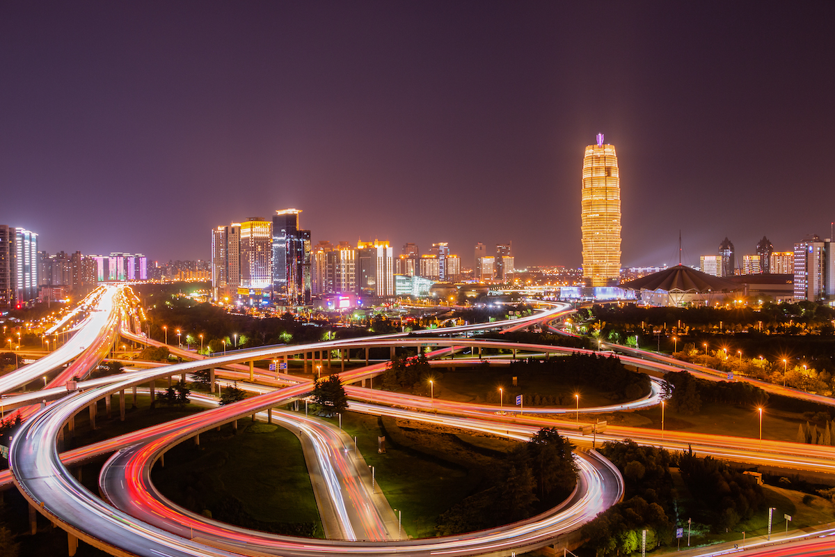 北方30年前两座巨无霸城市,北方唯一一座超级城市